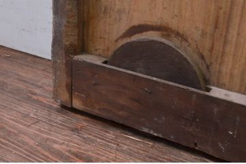 アンティーク建具　堂々とした佇まいが存在感を放つ格子蔵戸1枚(格子戸、引き戸、玄関戸)(R-079873)