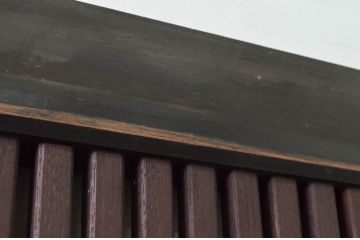 アンティーク建具　2トーンカラーが良いね　時代の流れを感じさせる格子蔵戸1枚(引き戸、玄関戸、格子戸)(R-079875)