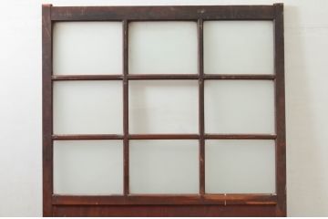 アンティーク建具　落ち着いた和の雰囲気におすすめなガラス入り升目(マス目)格子蔵戸1枚(きつね格子、狐格子、玄関戸、格子戸、ガラス戸、引き戸)(R-079876)