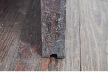 アンティーク建具　落ち着いた和の雰囲気におすすめなガラス入り升目(マス目)格子蔵戸1枚(きつね格子、狐格子、玄関戸、格子戸、ガラス戸、引き戸)(R-079876)