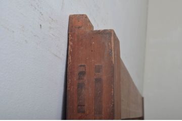 アンティーク建具　欅(ケヤキ)材　時を経た風合いが楽しめる蔵戸1枚(引き戸、玄関戸)(R-079877)