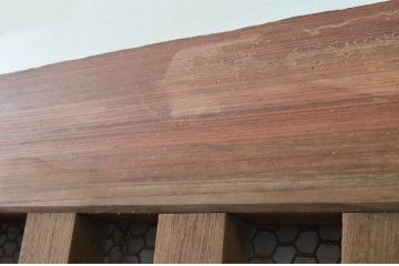 アンティーク建具　上手物!!　総欅(ケヤキ)材　珍しい大振りサイズ!!胴板張りが貫禄のある背の高い細かな升目(マス目)格子蔵戸1枚(きつね格子、狐格子、引き戸、玄関戸)(R-079879)