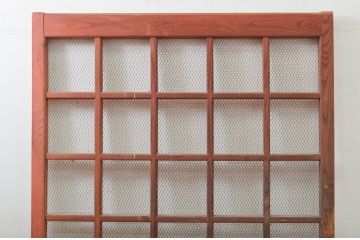 アンティーク建具　総欅(ケヤキ)材　味わい深い風合いが魅力の升目(マス目)格子蔵戸1枚(きつね格子、狐格子、引き戸、玄関戸)(R-079882)