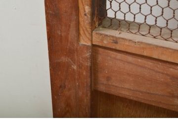 アンティーク建具　総欅(ケヤキ)材　味わい深い風合いが魅力の升目(マス目)格子蔵戸1枚(きつね格子、狐格子、引き戸、玄関戸)(R-079882)
