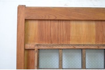 アンティーク建具　総欅(ケヤキ)材　時代の流れを感じさせる升目(マス目)格子蔵戸1枚(きつね格子、狐格子、引き戸、玄関戸、格子戸)(R-079884)