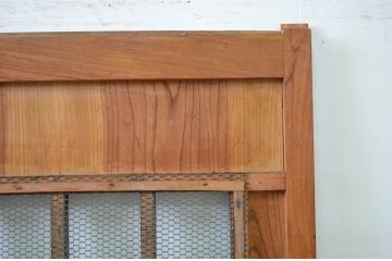 アンティーク建具　総欅(ケヤキ)材　時代の流れを感じさせる升目(マス目)格子蔵戸1枚(きつね格子、狐格子、引き戸、玄関戸、格子戸)(R-079884)