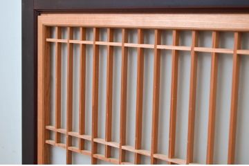 アンティーク建具　高級品!!　漆塗り框の組子入りガラス帯戸2枚セット(引き戸、ガラス戸)(R-079886)