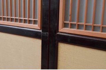 アンティーク建具　高級品!!　漆塗り框の組子入りガラス帯戸2枚セット(引き戸、ガラス戸)(R-079887)