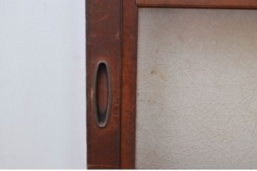 アンティーク建具　美品　腰板欅(ケヤキ)材　風情のある佇まいが魅力的な裏障子付き幅広格子戸2枚セット(帯戸、引き戸、障子戸)(R-079889)