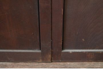 アンティーク建具　美品　腰板欅(ケヤキ)材　風情のある佇まいが魅力的な裏障子付き幅広格子戸2枚セット(帯戸、引き戸、障子戸)(R-079889)