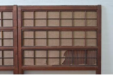アンティーク建具　美品　腰板欅(ケヤキ)材　風情のある佇まいが魅力的な裏障子付き幅広格子戸2枚セット(帯戸、引き戸、障子戸)(R-079889)