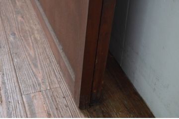 アンティーク建具　美品　腰板欅(ケヤキ)材　風情のある佇まいが魅力的な裏障子付き幅広格子戸2枚セット(帯戸、引き戸、障子戸)(R-079889)
