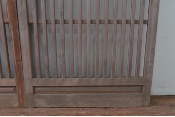 アンティーク建具　和の空間づくりにおすすめの数寄屋の荒格子戸2枚セット(引き戸)(R-079891)