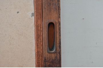 アンティーク建具　どこか懐かしい雰囲気を醸し出す裏障子付き格子戸1枚(引き戸、障子戸、帯戸)(R-079893)