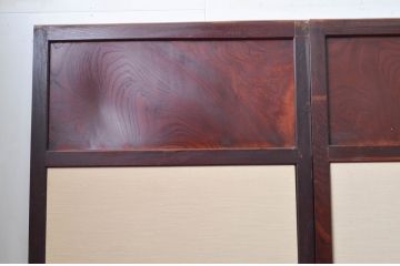 アンティーク建具　上手物　高級品　総欅(ケヤキ)材　和モダンな空間を演出する漆塗り帯戸4枚セット(引き戸)(R-079894)