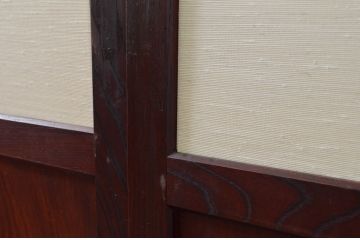 アンティーク建具　上手物　高級品　総欅(ケヤキ)材　和モダンな空間を演出する漆塗り帯戸4枚セット(引き戸)(R-079894)