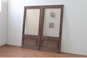 アンティーク建具　古い万屋の大きなガラス戸2枚セット(大判ガラス、店舗用ガラス戸、引き戸)(R-079900)