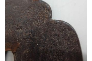時代武具　相州住 政宗?　在銘　鉄地　木瓜形　時代を経た重みを感じる鍔(彫刻、刀装具)(R-079902)