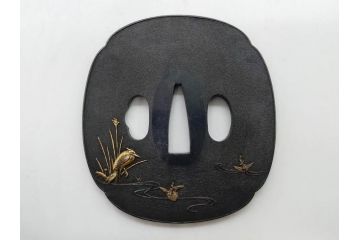 時代武具　東吟亭義照(佐藤義照)　赤銅　魚子地　雲隠れ月に花鳥図　大小揃　匠の美技に見惚れる鍔(桜、燕、ツバメ、サギ、鷺、後藤一乗門、七子地、金彩、彫刻、刀装具、ケース付き)(R-079904)