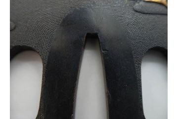 時代武具　東吟亭義照(佐藤義照)　赤銅　魚子地　雲隠れ月に花鳥図　大小揃　匠の美技に見惚れる鍔(桜、燕、ツバメ、サギ、鷺、後藤一乗門、七子地、金彩、彫刻、刀装具、ケース付き)(R-079904)
