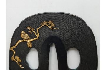 時代武具　東吟亭義照(佐藤義照)　赤銅　魚子地　雲隠れ月に花鳥図　大小揃　匠の美技に見惚れる鍔(桜、燕、ツバメ、サギ、鷺、後藤一乗門、七子地、金彩、彫刻、刀装具、ケース付き)(R-079904)
