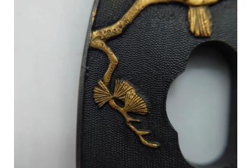 時代武具　東吟亭義照(佐藤義照)　赤銅　魚子地　雲隠れ月に花鳥図　大小揃　匠の美技に見惚れる鍔(桜、燕、ツバメ、サギ、鷺、後藤一乗門、七子地、金彩、彫刻、刀装具、ケース付き)(R-079904)