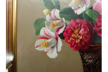 真作　一水会委員 鈴木益躬　「ベネチアグラスの花」　F6(6号)　絵画(油彩、椿、花瓶、油絵、サイン付き、肉筆、額装、ヴェネチアン)(R-079908)