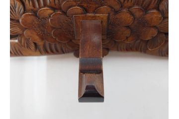 軽井沢彫り　桜彫刻　ハンガー掛け　桜のデザインが上品なフックウォール(木製、洋服掛け、ウォールハンガー、コート掛け、帽子掛け、壁掛け、収納フック)(R-079909)