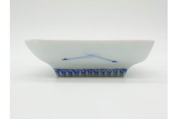 戦前　深川製磁　オールド深川　有田焼　染付　富士山　約16cm　5.1寸　優雅に舞う鶴が魅力の変形皿4枚セット(ツル、風景、金彩、中皿、なます皿、和皿、和食器、裏印、五寸一分)(R-079910)