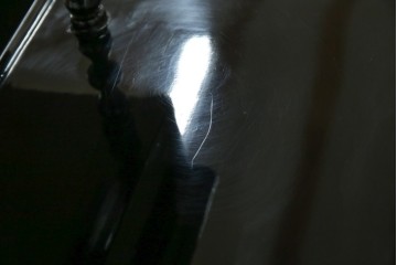 アジアンビンテージ　韓国　華やかな螺鈿(ラデン)細工が目を引く茶棚　(R-079919)