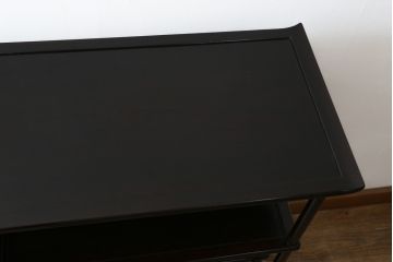 和製ビンテージ　上手物!!　紫檀(シタン)材　控え目な装飾が上品さを醸し出す漆塗りの飾り棚(茶棚、違い棚、収納棚、戸棚、ヴィンテージ)(R-079920)