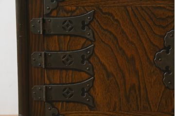 アジアンビンテージ　お部屋に個性をプラスしてくれる李朝デザインの小振りなサイドキャビネット(李朝箪笥、李朝タンス、小物収納、収納棚、戸棚、飾り棚、ヴィンテージ)(R-079921)