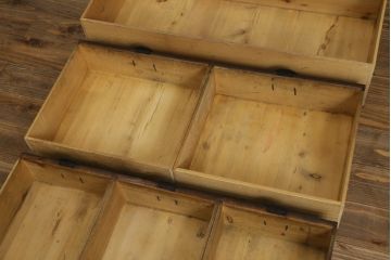 和製アンティーク　明治大正期　前面欅(ケヤキ)材　玉杢　美しい杢目と重厚な金具が魅力的な新潟帳場箪笥(和たんす、収納タンス、整理箪笥、時代箪笥、引き出し、戸棚、収納棚)(R-079926)