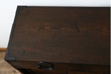和製アンティーク　明治大正期　前面欅(ケヤキ)材　玉杢　美しい杢目と重厚な金具が魅力的な新潟帳場箪笥(和たんす、収納タンス、整理箪笥、時代箪笥、引き出し、戸棚、収納棚)(R-079926)