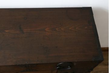 和製アンティーク　明治大正期　前面欅(ケヤキ)材　玉杢　美しい杢目と重厚な金具が魅力的な新潟帳場箪笥(和たんす、収納タンス、整理箪笥、時代箪笥、引き出し、戸棚、収納棚)(R-079926)