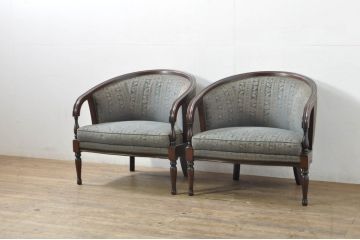 中古　maruni(マルニ木工)　KENT-COURT(ケントコート)　随所に施された上品な意匠が魅力的な1Pソファ2脚セット(ラウンジチェア、アームチェア、1人掛け、バラ売り可能)(定価2脚で約44万円)(R-079932)