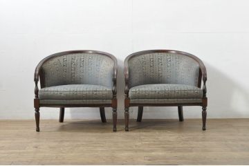 中古　maruni(マルニ木工)　KENT-COURT(ケントコート)　随所に施された上品な意匠が魅力的な1Pソファ2脚セット(ラウンジチェア、アームチェア、1人掛け、バラ売り可能)(定価2脚で約44万円)(R-079932)