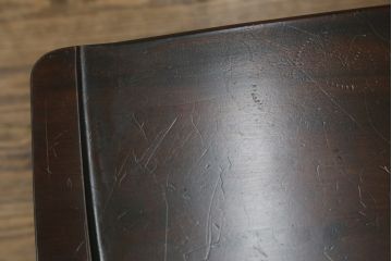 中古　北海道民芸家具　HM686　ゆるりと曲線を描くフォルムが魅力的なダイニングチェア(イス、椅子、板座チェア)(定価2脚で約8万円)(R-079935)