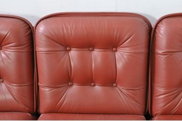 和製ビンテージ　激レア　希少!!　富士ファニチア(富士ファニチュア、フジファニチュア、FUJI FURNITURE、富士ファニチャー)　本革(レザー)　レトロな佇まいの5人掛けソファ(3人掛け、2人掛け、3P、2P、バラ売り可能)(R-079936)