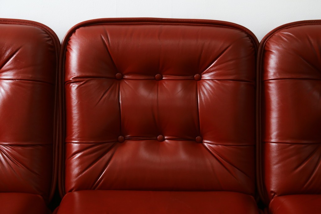 和製ヴィンテージ　激レア　希少!!　富士ファニチア(FUJI FURNITURE)　本革　組み合わせ自在なレザーソファ　(R-079936)