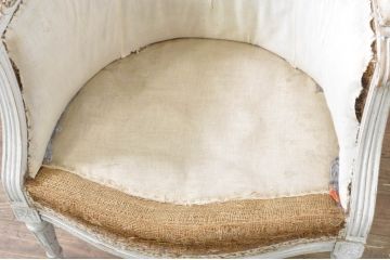 ジャンク品　フランスアンティーク　ペイント　ディスプレイにおすすめ!!シャビーな風合いがおしゃれなフレンチソファ2脚セット(1人掛けソファ、一人掛け、1P、アームソファ、ラウンジソファ、バラ売り可能)(R-079941)