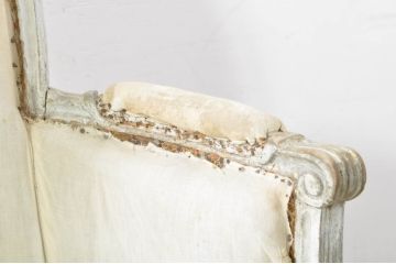 ジャンク品　フランスアンティーク　ペイント　ディスプレイにおすすめ!!シャビーな風合いがおしゃれなフレンチソファ2脚セット(1人掛けソファ、一人掛け、1P、アームソファ、ラウンジソファ、バラ売り可能)(R-079941)