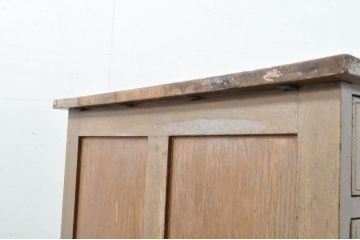 和製アンティーク　楢(ナラ)材　昭和を感じる昔懐かしいデザインのサイドデスク(脇机、サイドチェスト、引き出し、サイドテーブル)(R-079943)