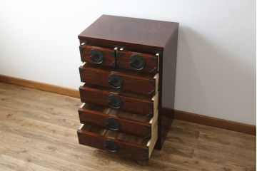 中古　美品　岩谷堂箪笥　黒々としたあられ金具と美しい木目が魅力的な立長衣装箪笥(和たんす、衣装タンス、収納箪笥、整理箪笥、引き出し、サイドチェスト)(R-079945)