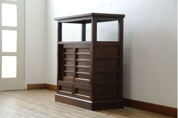 中古　美品!!　九州民芸家具　欅(ケヤキ)材　引き出し2杯付き　表情豊かな木目が魅力的なモダンデザインの茶棚(飾り棚、戸棚、収納棚、サイドキャビネット)(R-079948)