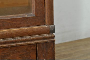 イギリスアンティーク　The Globe-Wernicke Co Ltd(ザ・グローブ・ウェルニッケ)　オーク材　引き出し2杯付き　木の風合いを楽しめるレトロナチュラルな雰囲気のスタッキングブックケース(本箱、本棚、書棚、ブックシェルフ、収納棚、戸棚、キャビネット、飾り棚、陳列棚、英国)(R-079950)