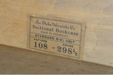 イギリスアンティーク　The Globe-Wernicke Co Ltd(ザ・グローブ・ウェルニッケ)　オーク材　引き出し2杯付き　木の風合いを楽しめるレトロナチュラルな雰囲気のスタッキングブックケース(本箱、本棚、書棚、ブックシェルフ、収納棚、戸棚、キャビネット、飾り棚、陳列棚、英国)(R-079950)