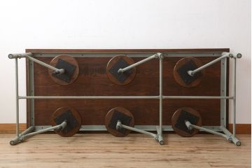 中古　ラフジュ工房オリジナル　ペイント　ヴィンテージ感漂うレトロなデザインの格納スツール6脚付き鉄脚テーブル(6人掛け、6P、ダイニングテーブル、作業台、ワークテーブル)(R-079952)
