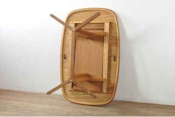 デンマークビンテージ　美品!!　GUDME(グドメ)　チーク材　バイカラーの拡張天板で異なる雰囲気が楽しめるエクステンションダイニングテーブル(エクステンションテーブル、食卓、4人掛け、6人掛け、ヴィンテージ、北欧)(R-079954)