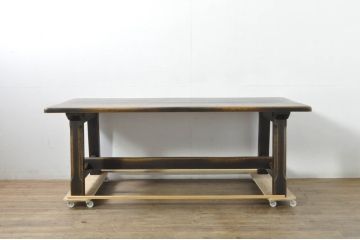 中古　美品　飛騨産業　キツツキ　PROVINCIAL(プロヴィンシャル・プロビンシャル)　どっしりとした佇まいが存在感を放つタバーンテーブル(ダイニングテーブル、4人掛け、6人掛け、作業台)(定価約60万円)(R-079955)